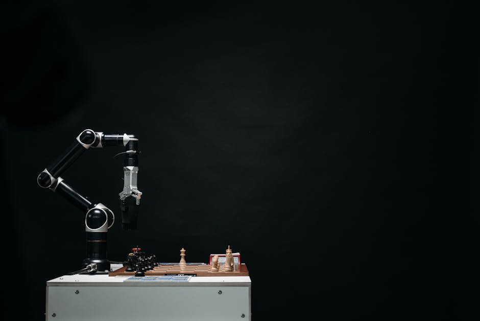 Equipo trabajando en la optimización de estrategia para Instagram combinando inteligencia artificial y creatividad humana