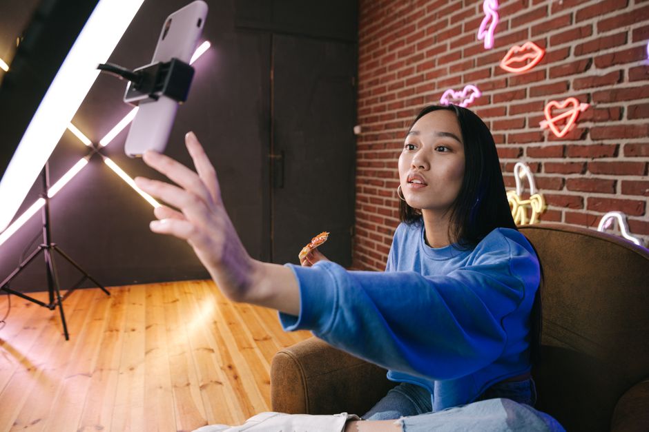 Perfil de Instagram mostrando elementos visuales de identidad de marca personal